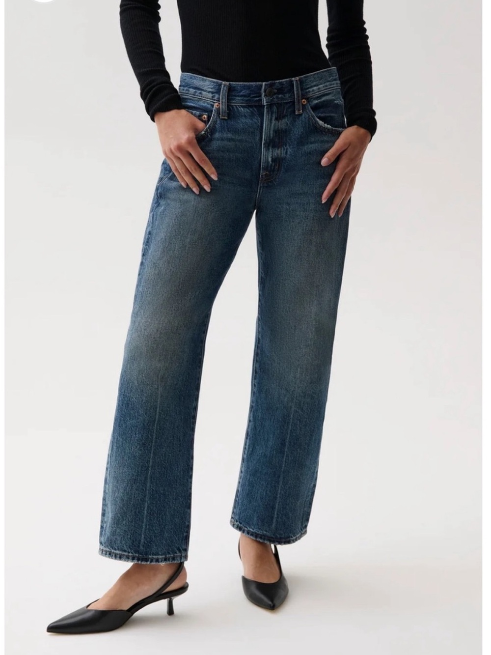 pistola Lexi Mid Rise Bowed Straight Leg Jeans in Artisan Wash